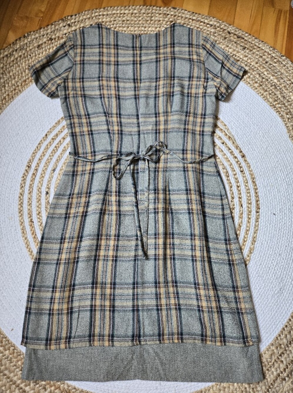 Tristan & Iseut Vintage 90s Plaid Shift Dress Preppy Schoolgirl Dark Academia 7 - Picture 6 of 16